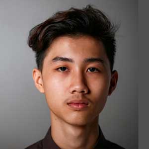 Tomoyuki K.